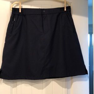 Baleaf skort. Never worn Size XL but fits like large